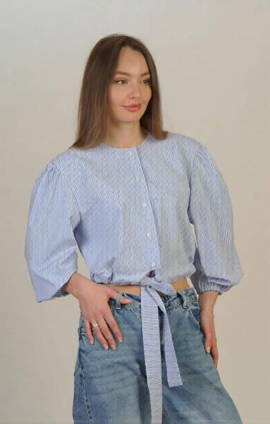 Divine women's blouse blue size 38