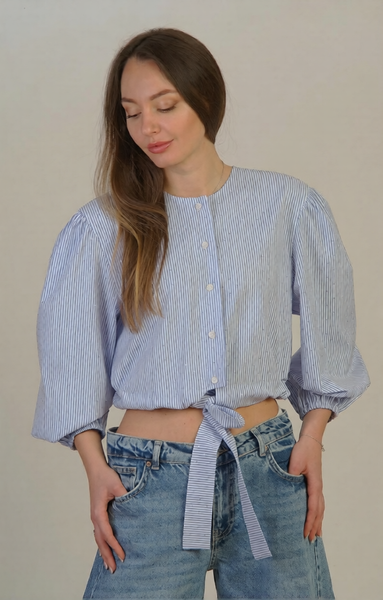 Divine women's blouse blue size 38
