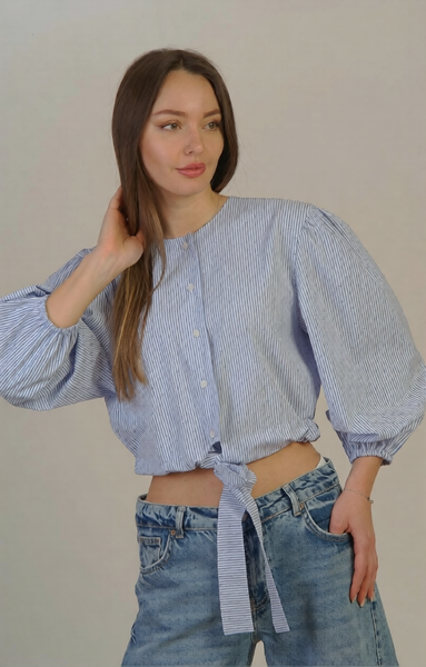 Divine women's blouse blue size 38